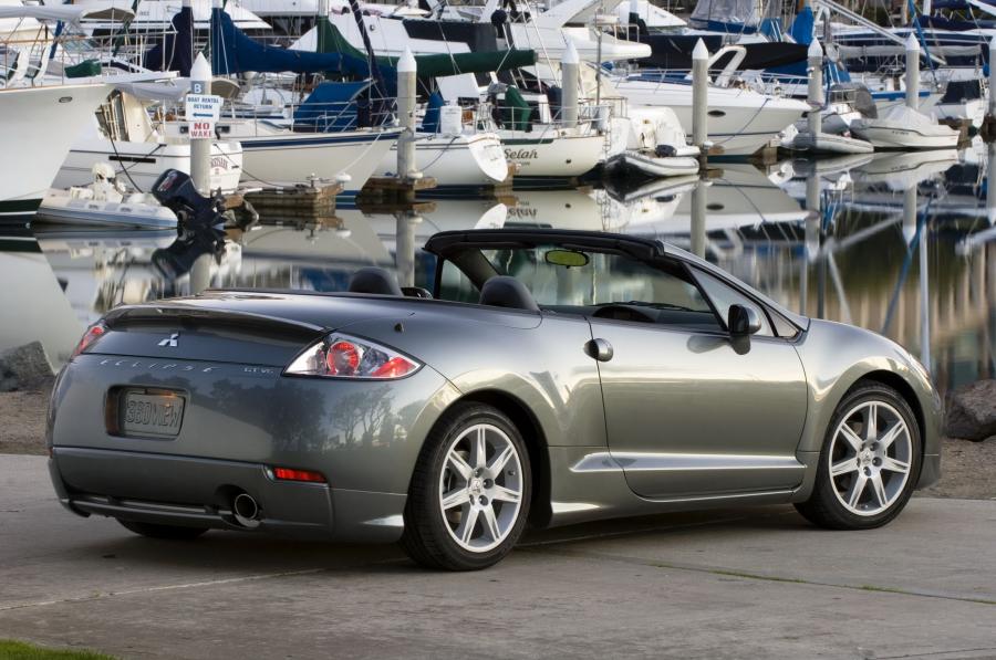  Mitsubishi Eclipse 2009 года  (фото 22 из 205)